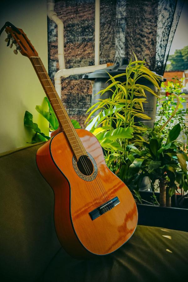 Hostel Metro Floresta Alojamiento Medellín Eksteriør bilde