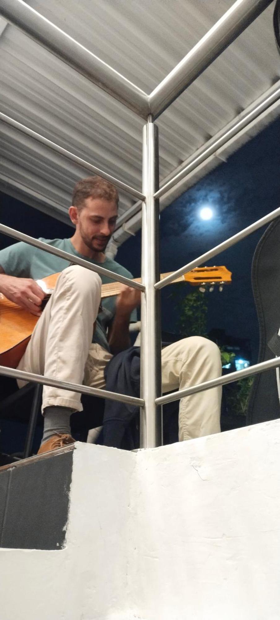 Hostel Metro Floresta Alojamiento Medellín Eksteriør bilde