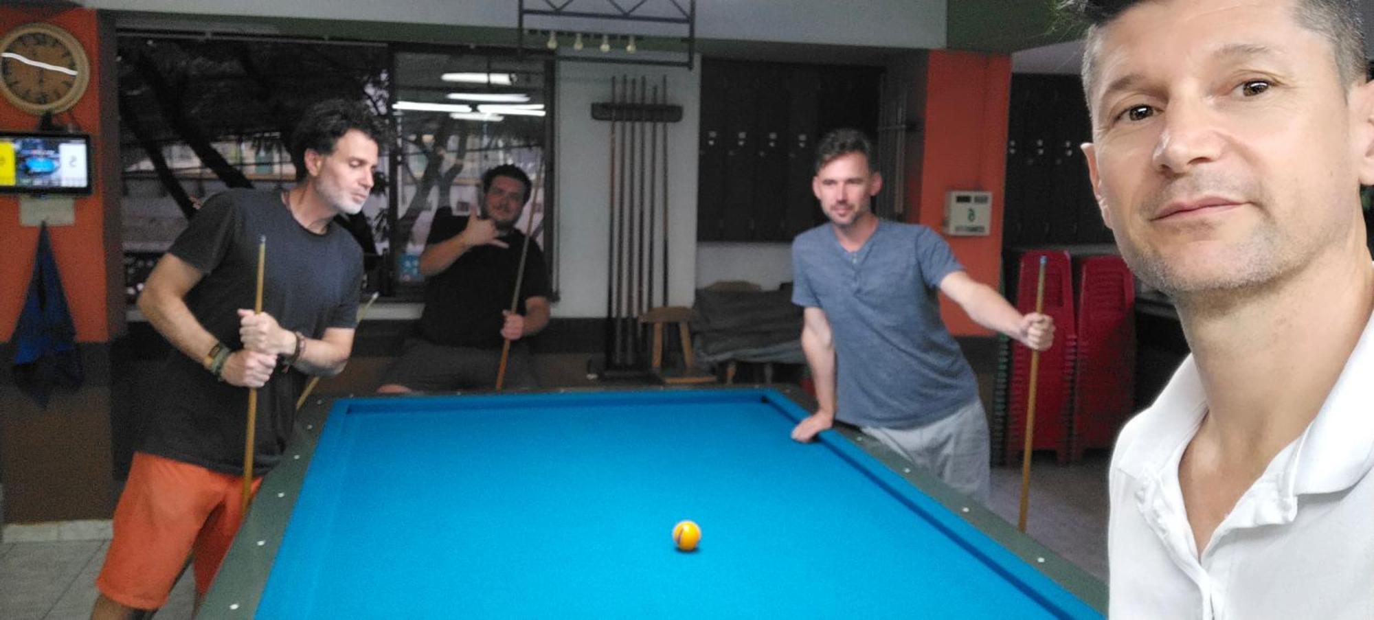 Hostel Metro Floresta Alojamiento Medellín Eksteriør bilde